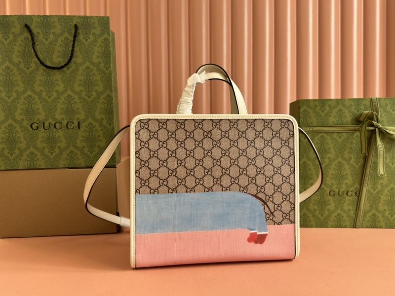 Gucci Shopping Bags